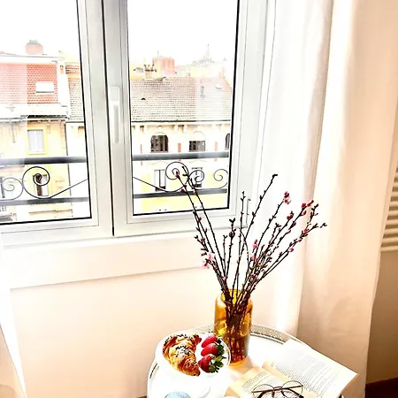 Residenza Meneghina 아파트 *